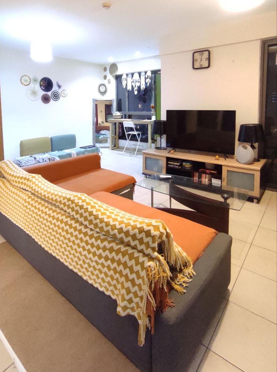 Sansa's Beach Hostel Dubai Exterior foto